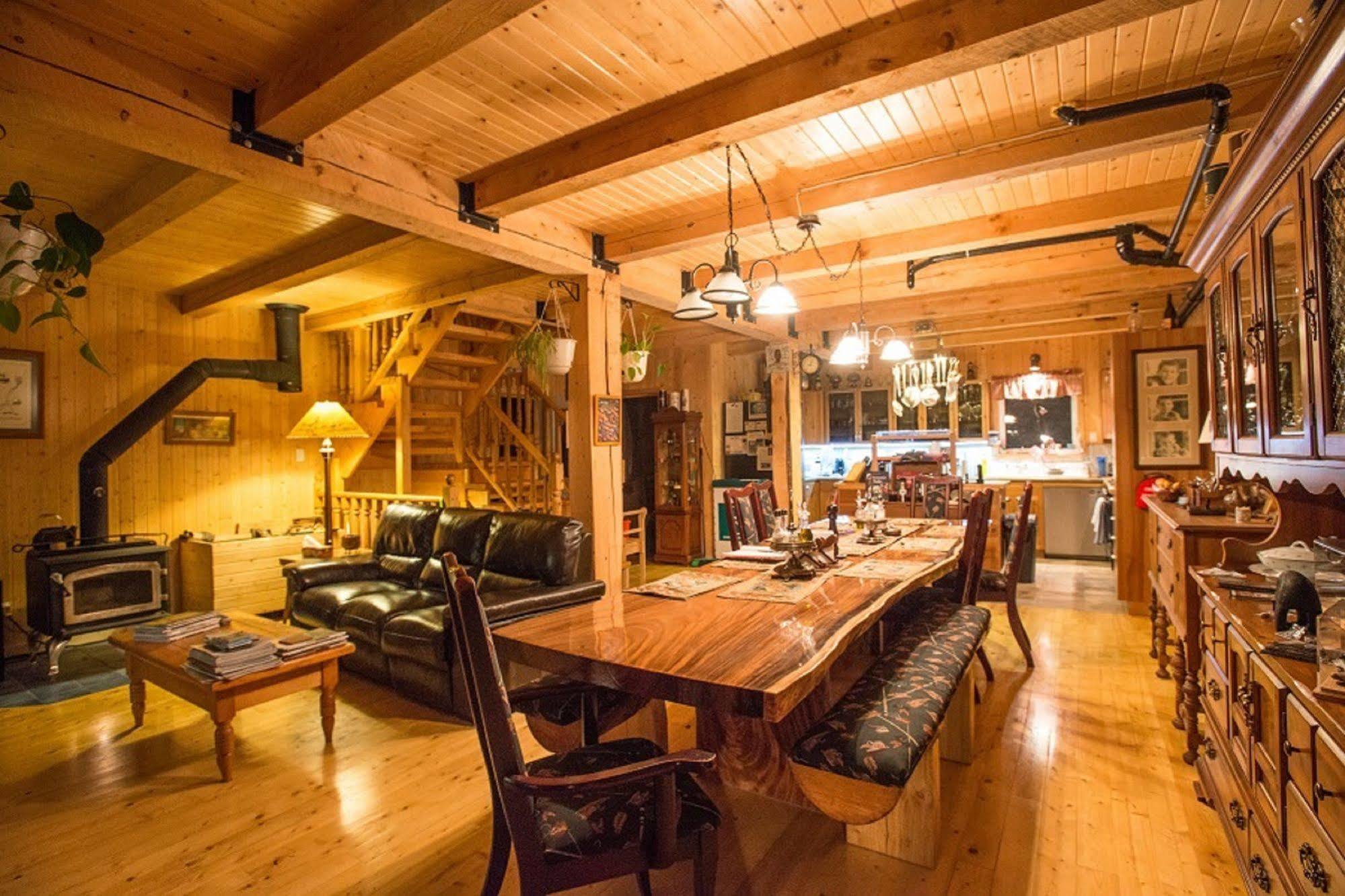 Auberge de la Rivière Matapédia - Matapédia River Lodge Routhierville Esterno foto