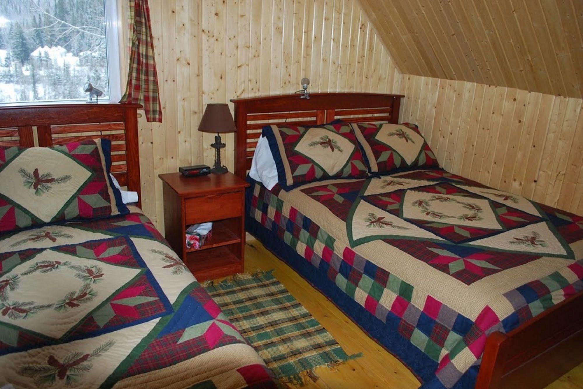 Auberge de la Rivière Matapédia - Matapédia River Lodge Routhierville Esterno foto